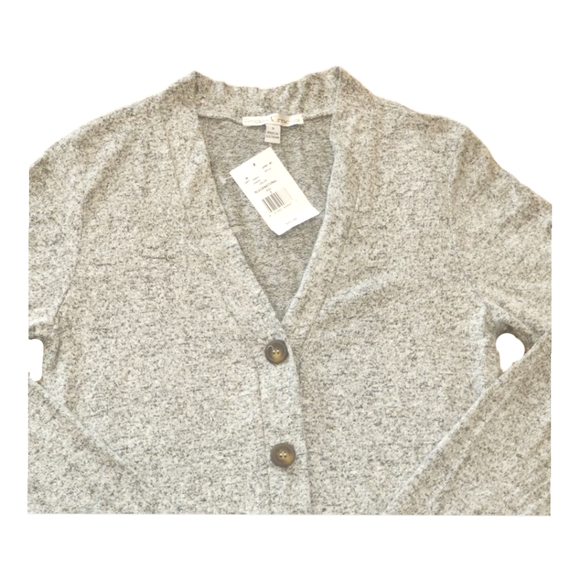 NWT Women's Moa Moa Soft Gray Button Down Cardigan w/Pockets Size: S - Picture 3 of 6